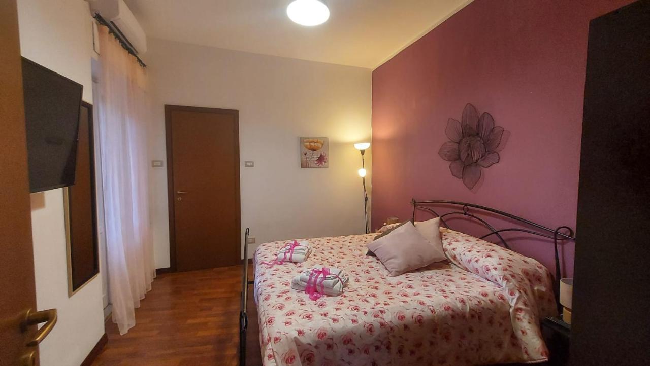 Saint Peter Vatican City Large Apartment Barbara Casa Vacanza Рим Екстер'єр фото